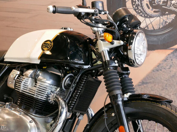 2025 Royal Enfield Continental GT, белый, 680000 рублей - вид 9