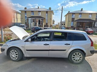 2008 Renault Megane II Рестайлинг, серебристый, 450000 рублей, вид 4