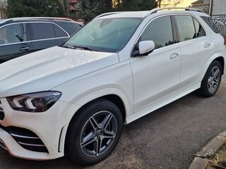 2020 Mercedes-Benz GLE 300 d II (V167), белый, 8100000 рублей, вид 2