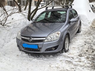 2009 Opel Astra H Рестайлинг, серебристый, 585000 рублей, вид 2
