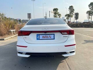 2021 Kia K3 II (China Market), белый, 1600000 рублей, вид 5