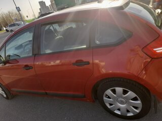 2010 Citroen C4 I Рестайлинг, красный, 485000 рублей, вид 4
