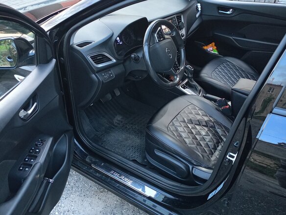 2019 Hyundai Solaris II, чёрный, 1600000 рублей - вид 5