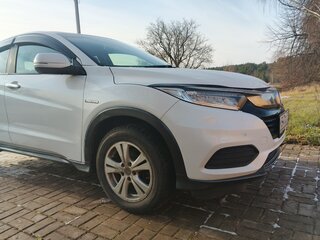 2021 Honda Vezel I Рестайлинг, белый, 1999000 рублей, вид 3