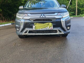 2019 Mitsubishi Outlander III Рестайлинг 3, серый, 1800000 рублей, вид 1