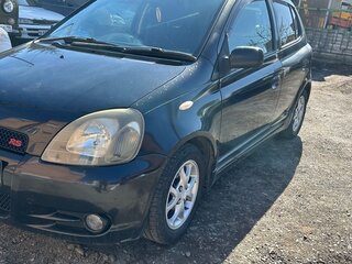 2001 Toyota Vitz I (P10), чёрный, 500000 рублей, вид 2