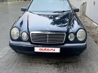 1997 Mercedes-Benz E-Класс 280 II (W210, S210), синий, 700000 рублей, вид 1