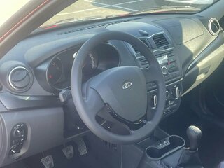 2026 Lada (ВАЗ) Granta Cross I Рестайлинг, красный, 1220000 рублей, вид 4