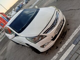 2014 Hyundai Solaris I Рестайлинг, белый, 492000 рублей, вид 5