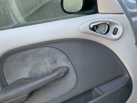 2001 Chrysler PT Cruiser, серебристый - вид 14