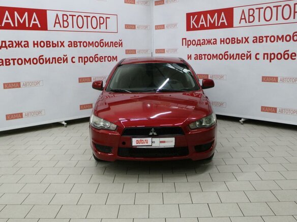 2010 Mitsubishi Lancer X, красный, 800000 рублей - вид 2