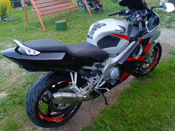 2003 Honda CBR 600F, серебристый, 460000 рублей - вид 2