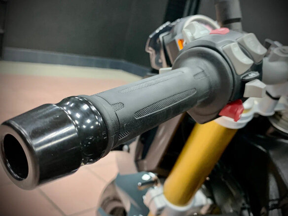 2017 BMW S 1000 R, серый, 1000000 рублей - вид 13