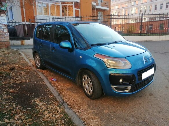 2009 Citroen C3 Picasso I, синий, 550000 рублей - вид 2