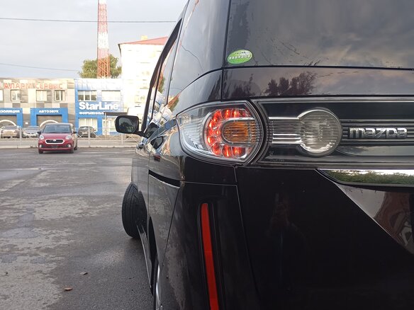 2010 Mazda Biante, коричневый, 1470000 рублей - вид 10