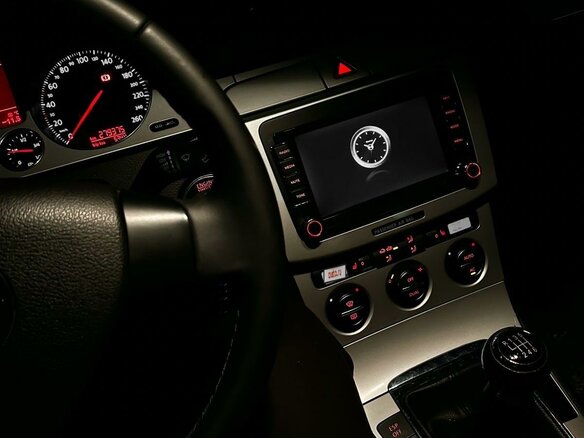 2008 Volkswagen Passat B6, серебристый, 1000000 рублей - вид 11