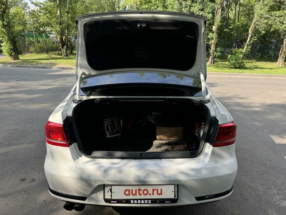 2011 Volkswagen Passat B7, белый, 1200000 рублей - вид 15