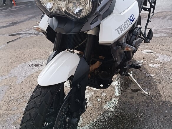 2016 Triumph Tiger 800, белый, 720000 рублей - вид 5