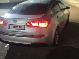 2013 Kia Cerato III, серебристый, 950000 рублей, вид 2
