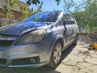 2007 Opel Zafira B, серебристый, 580000 рублей, вид 2