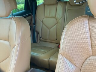 2011 Porsche Cayenne Diesel II (958), фиолетовый, 3800000 рублей, вид 5