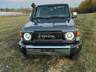 2024 Toyota Land Cruiser 78 70 Series Рестайлинг 2, серый, 12820625 рублей, вид 5