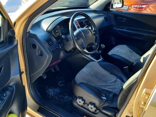 2005 Hyundai Tucson I, жёлтый, 999000 рублей, вид 4