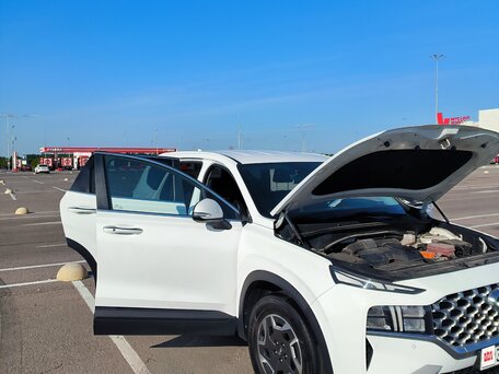 2021 Hyundai Santa Fe IV Рестайлинг, белый, 4380000 рублей, вид 5