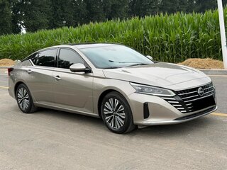 2023 Nissan Altima VI (L34) Рестайлинг, чёрный, 1995000 рублей, вид 4