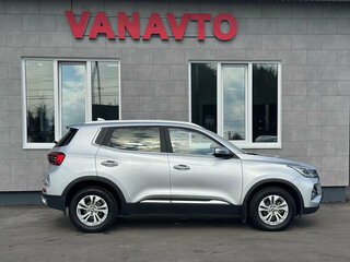 2024 Chery Tiggo 4 Pro I, серебристый, 1599000 рублей, вид 4