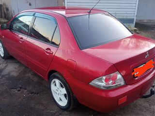 2004 Mitsubishi Lancer IX, красный, 600000 рублей, вид 4