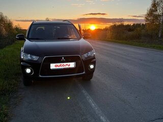 2010 Mitsubishi Outlander II Рестайлинг, чёрный, 1100000 рублей, вид 1