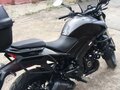 2022 Bajaj Dominar 400, чёрный, 400000 рублей - вид 2