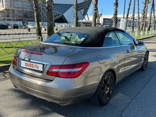 2010 Mercedes-Benz E-Класс 250 5G-Tronic IV (W212, S212, C207), жёлтый, 1890000 рублей, вид 4