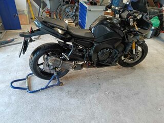 2011 Yamaha FZ8, чёрный, 700000 рублей, вид 3