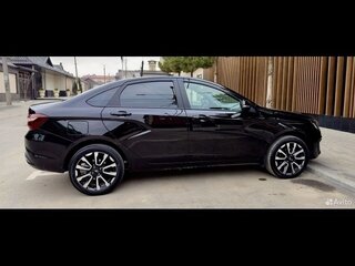 2024 Lada (ВАЗ) Vesta I Рестайлинг (NG), чёрный, 1400000 рублей, вид 4