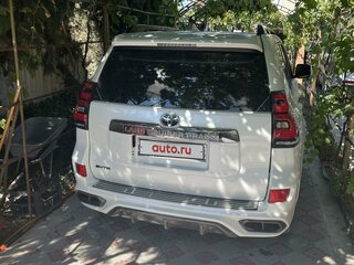 2018 Toyota Land Cruiser Prado 150 Series Рестайлинг 2, белый, 6300000 рублей, вид 4