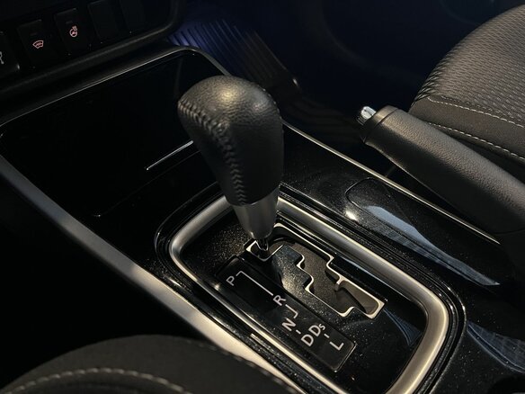2018 Mitsubishi Outlander III Рестайлинг 3, чёрный, 1890000 рублей - вид 29