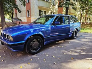 1996 BMW 5 серии 518i III (E34), синий, 645000 рублей, вид 3