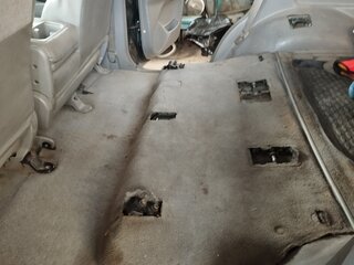 2004 Toyota Land Cruiser 105 100 Series Рестайлинг 1, зелёный, 2100000 рублей, вид 4