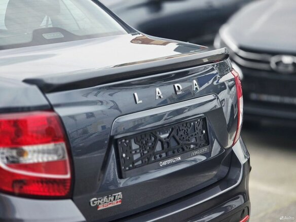 2026 Lada (ВАЗ) Granta Sport I Рестайлинг, серый, 1607000 рублей - вид 16