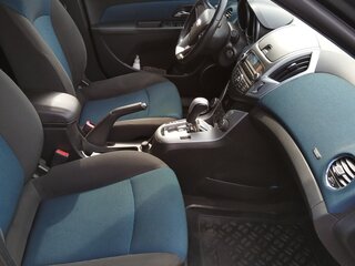 2013 Chevrolet Cruze I Рестайлинг, серый, 797000 рублей, вид 5