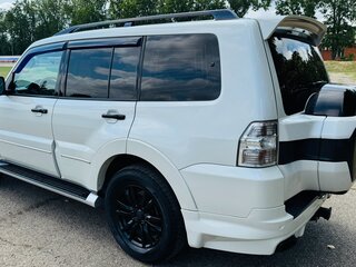 2019 Mitsubishi Pajero IV Рестайлинг 2, белый, 3800000 рублей, вид 5
