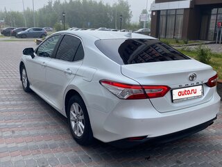 2020 Toyota Camry VIII (XV70), белый, 2900000 рублей, вид 5
