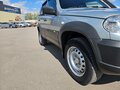 2016 Chevrolet Niva I Рестайлинг, серебристый, 755000 рублей - вид 9