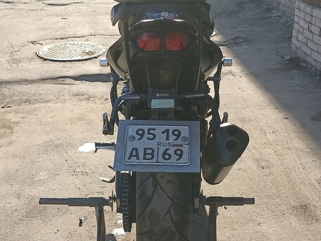 2010 Yamaha FZ8, чёрный, 490000 рублей, вид 4