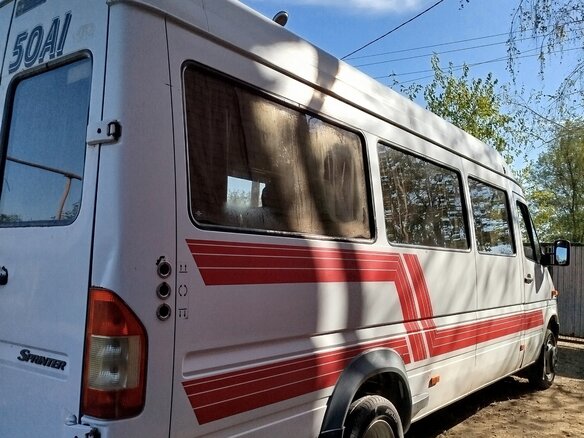 2001 Mercedes-Benz Sprinter Classic, белый, 1000000 рублей - вид 8