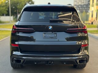 2024 BMW X5 40i IV (G05/G18) Рестайлинг, чёрный, 8450000 рублей, вид 4
