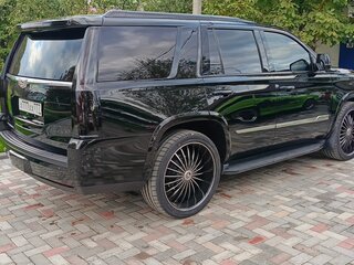 2015 Cadillac Escalade IV, чёрный, 4250000 рублей, вид 3
