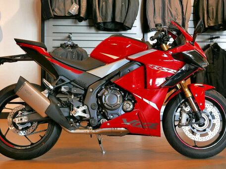 2026 Voge 525RR, чёрный, 577000 рублей, вид 3